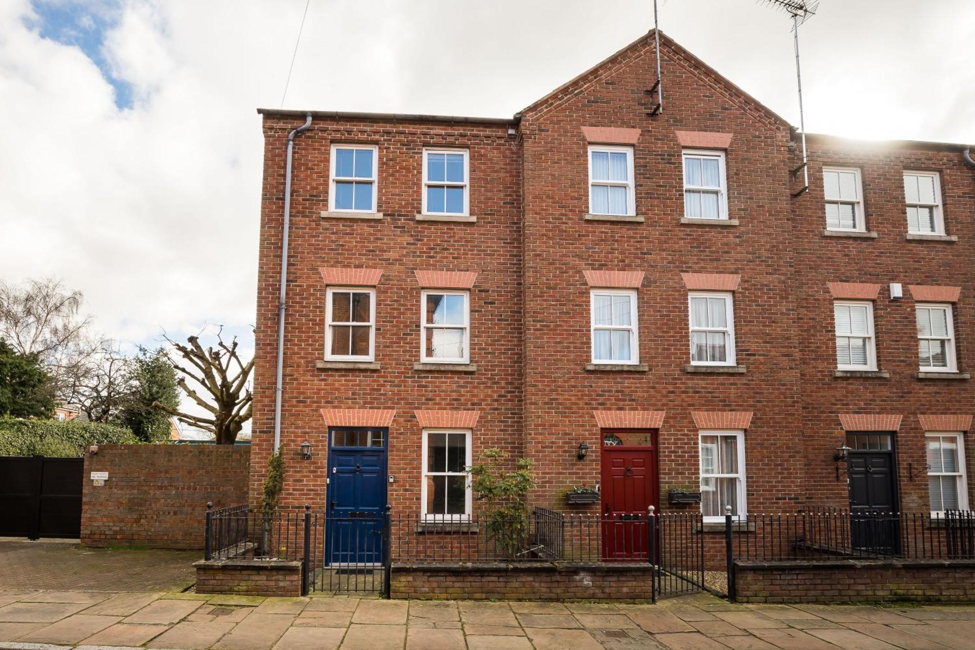 Spacious, 3 Bed House For 6 In Central Chester Hotel Bagian luar foto
